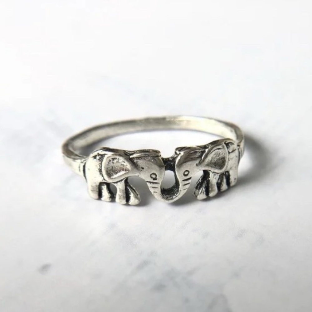 Silver Double Elephant Ring